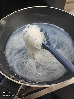 今日美食，嗦粉螺丝粉！