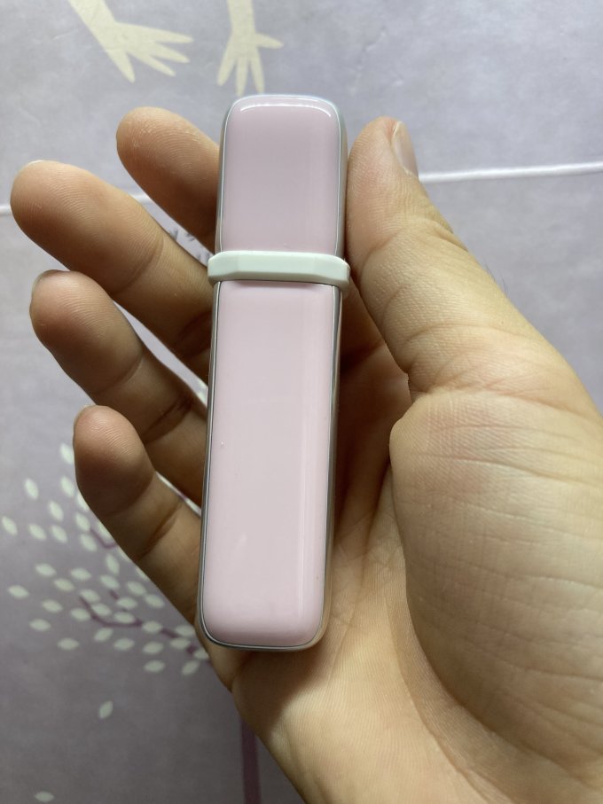 稚优泉唇彩唇蜜