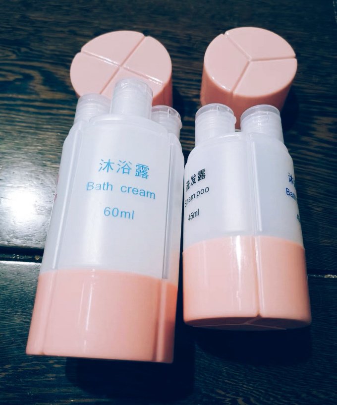 领奔收纳用品