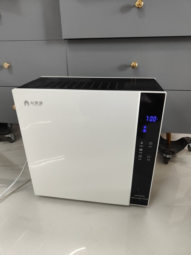 好朋友竟然给我送了一台空气净化器！ 