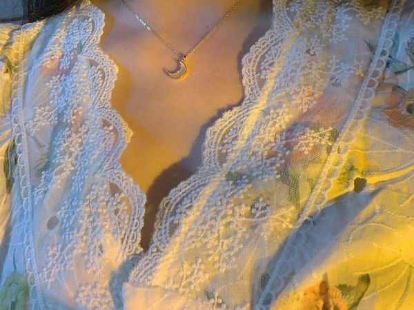 心中的白月光，夏天露锁骨准备好咯!