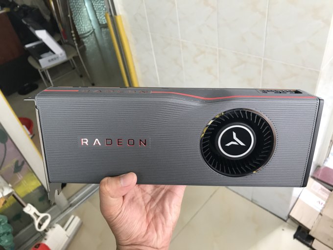 盈通显卡