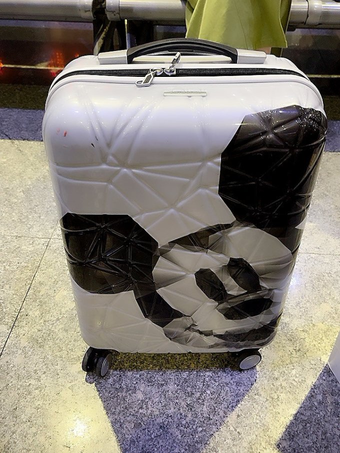 新秀丽旅行箱包
