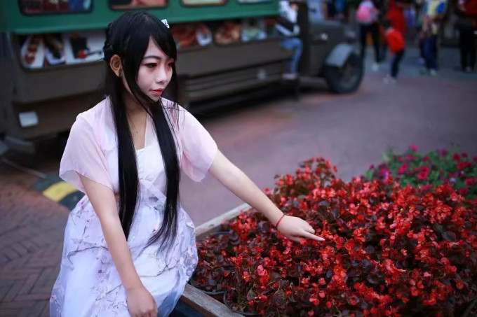 达芙妮女士单鞋