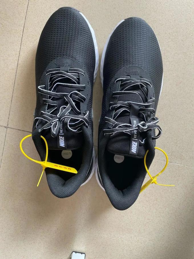 耐克休闲运动鞋
