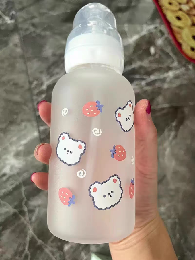 奶瓶