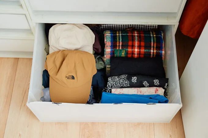 换季衣橱整理：扔掉200件衣服，衣橱又反弹了？