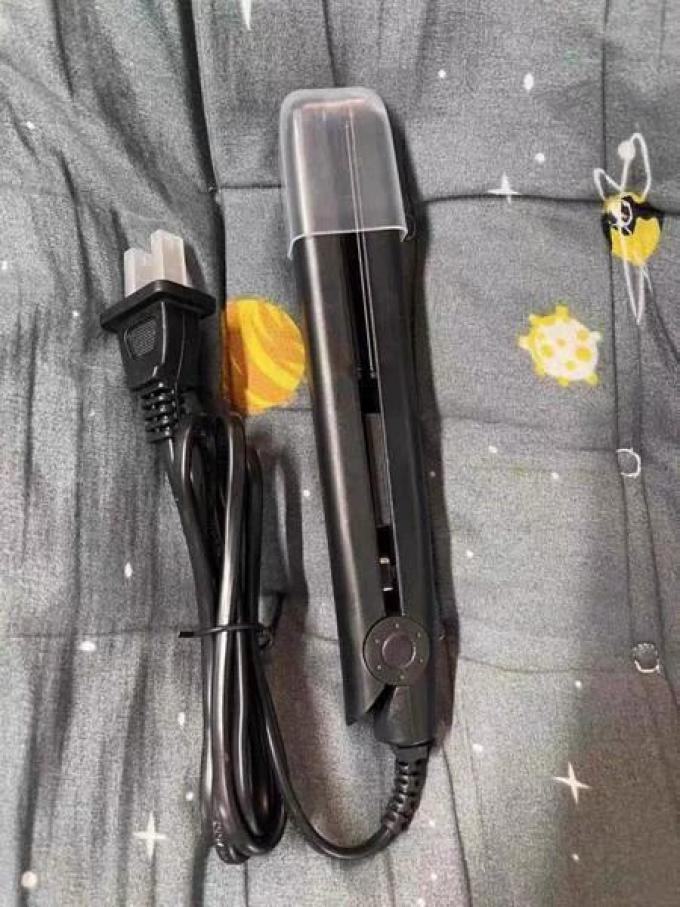 美发造型器