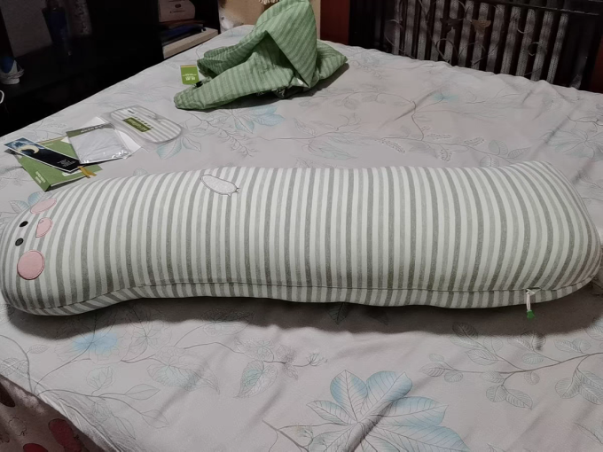 乐瓜靠垫靠枕
