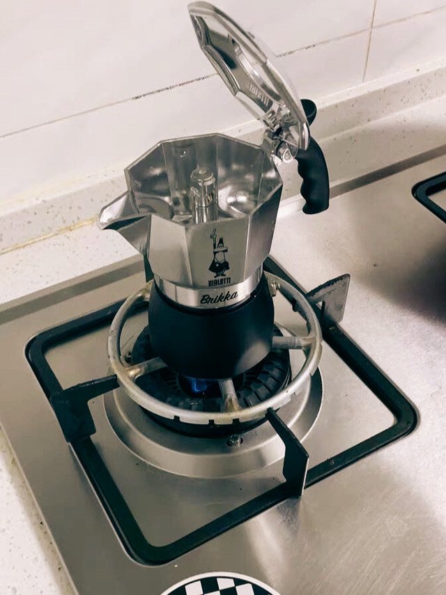 推荐一下摩卡壶吧！我比较推荐双阀