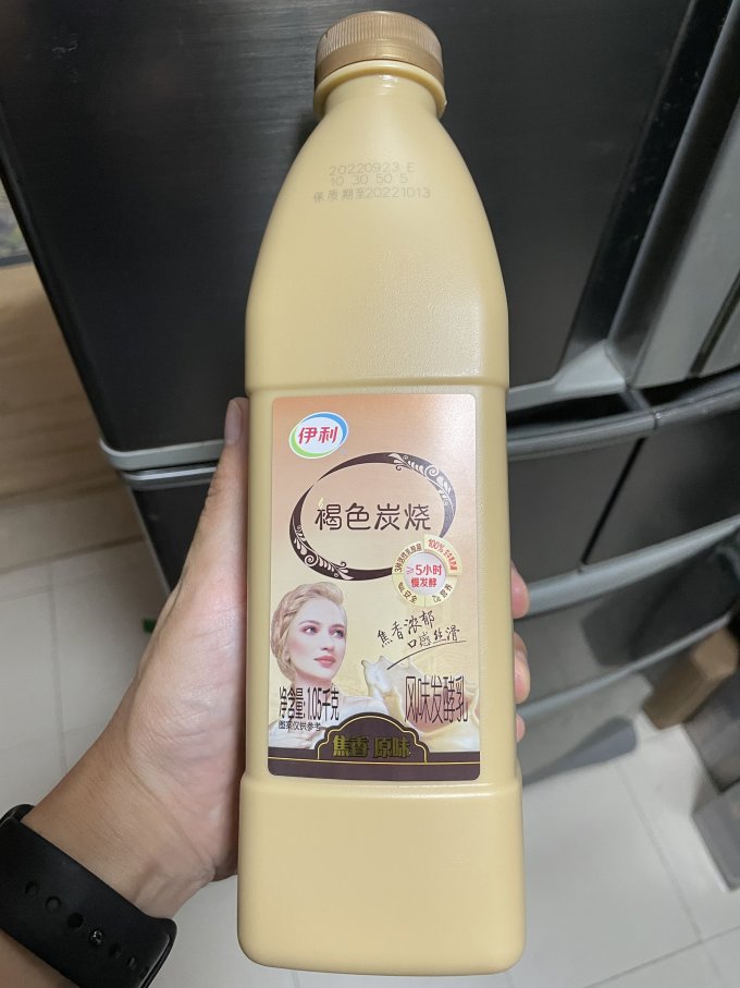 伊利常温酸奶