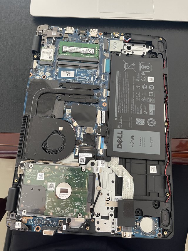 头大了，Dell商用机换SSD电脑不认！