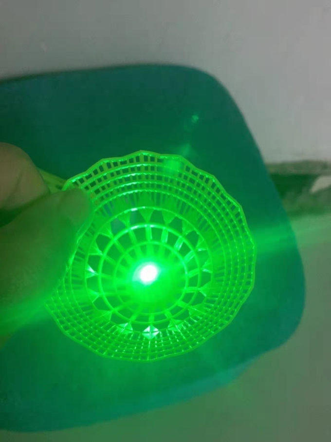 芈潮羽毛球