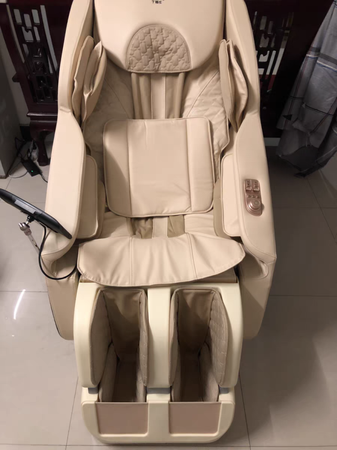 丁阁仕按摩椅