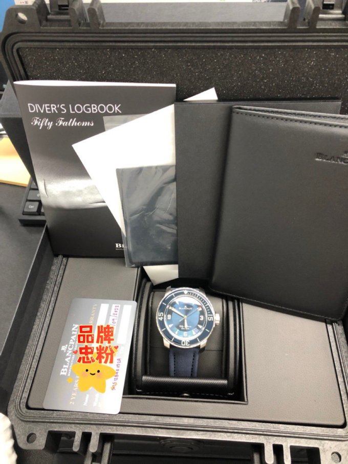 宝珀男款机械表