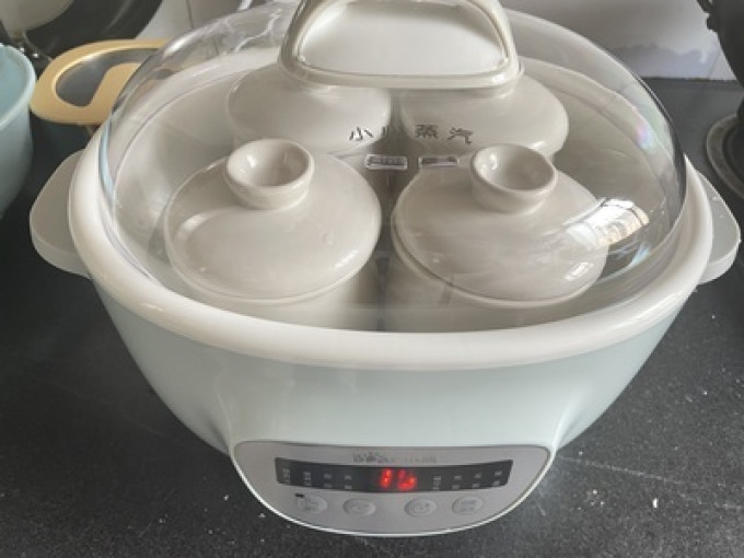 小熊电炖锅