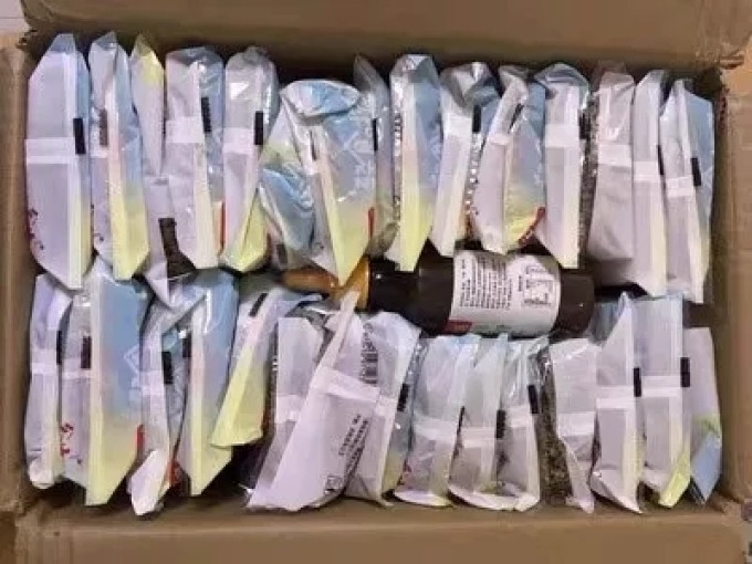 倍绝方便面/粉
