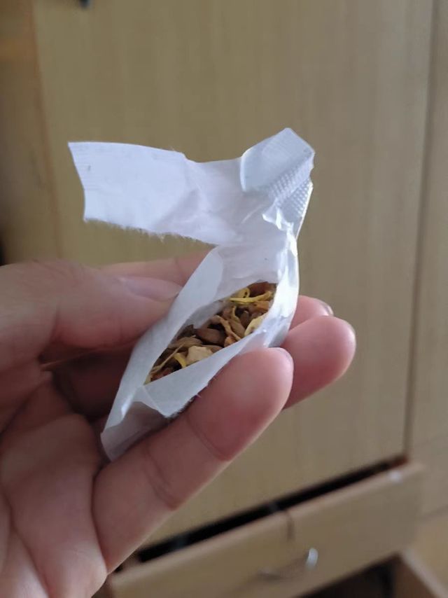 菊花枸杞决明子花茶