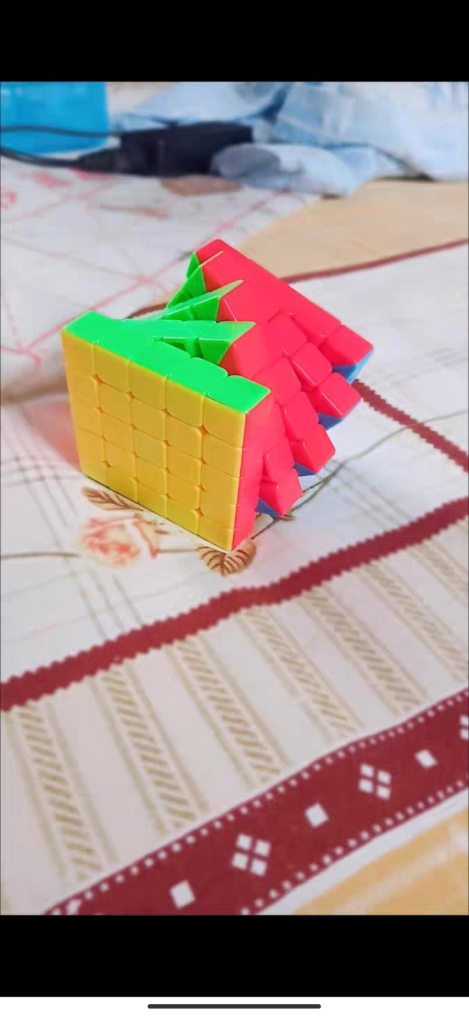圣手魔方益智玩具