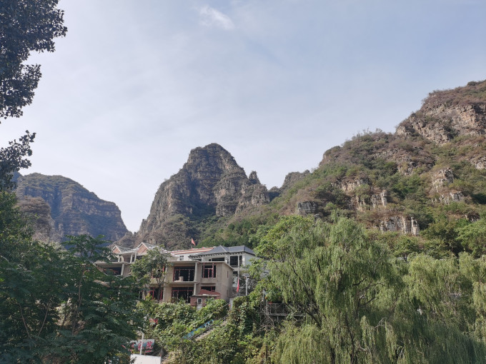 探路者登山装备