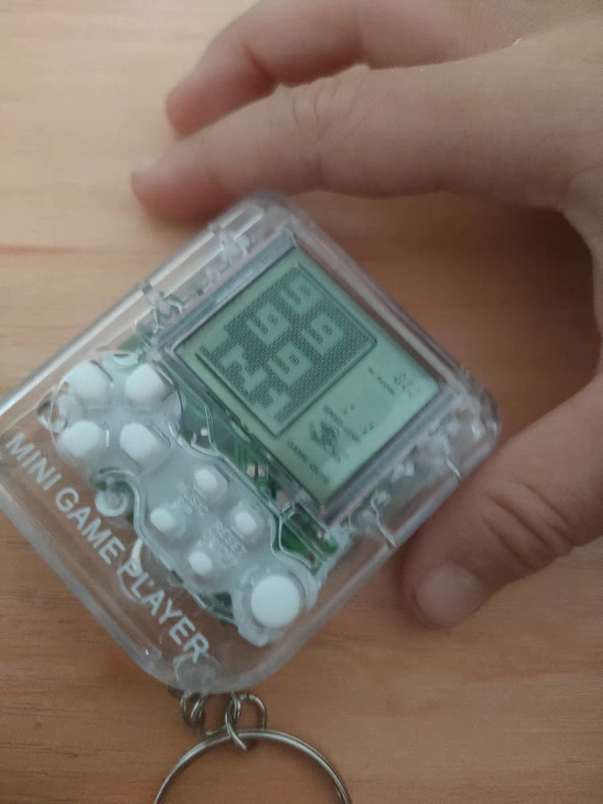 美型游戏机