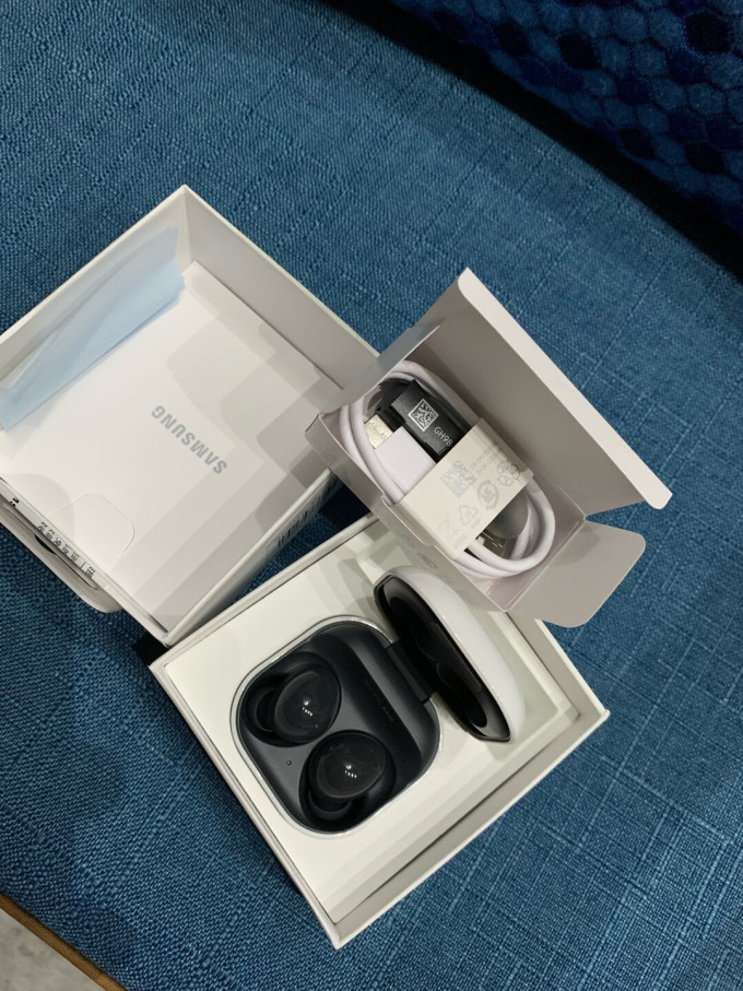 三星galaxy buds2蓝牙耳机怎么样 三星20小时长续航耳机_什么值得买