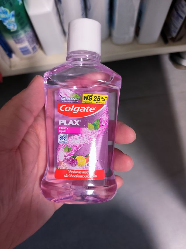 高露洁漱口水