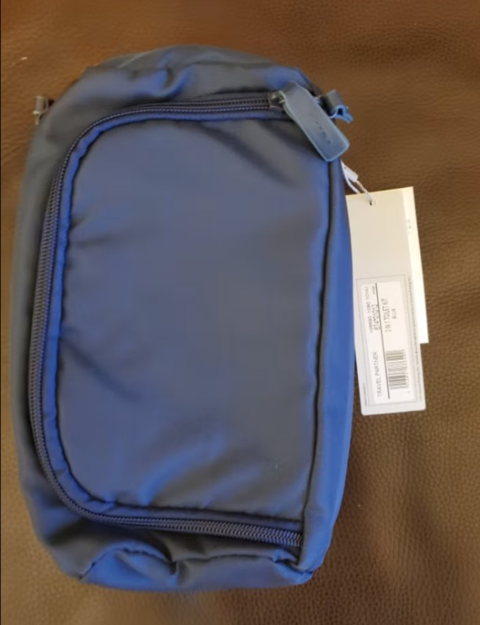 新秀丽洗漱包