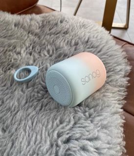 这个高颜值便携小音箱，绝不踩雷