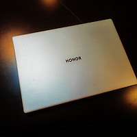 全新荣耀MagicBookX16笔记本：颜值高也能打