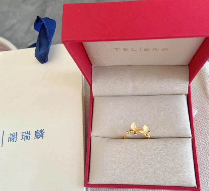 谢瑞麟黄金戒指