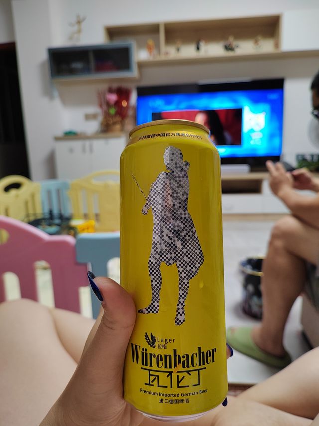 初尝德啤瓦伦丁