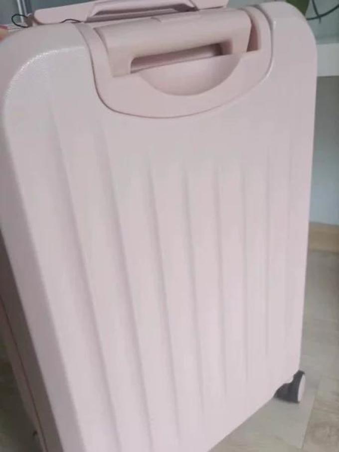 拉杆箱