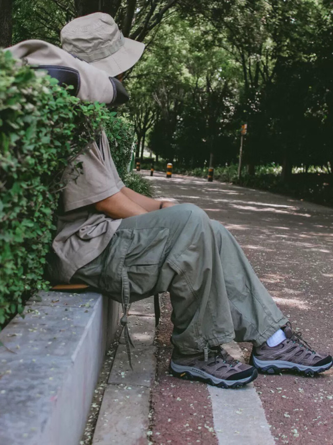 迈乐徒步鞋