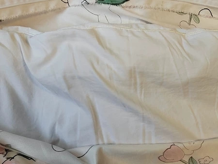 和实体店想买的质量一样、很不错