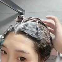 洗发水很好用，洗了很柔顺，而且很香