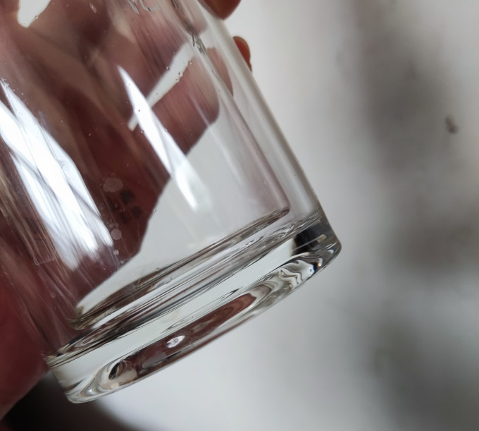 玻璃杯