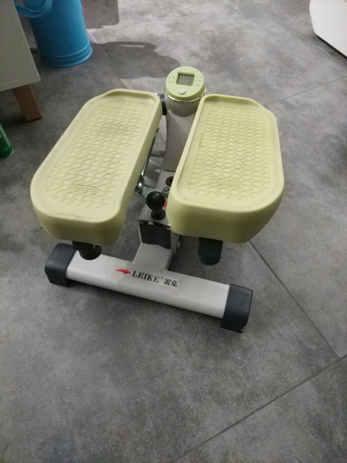 雷克运动器材