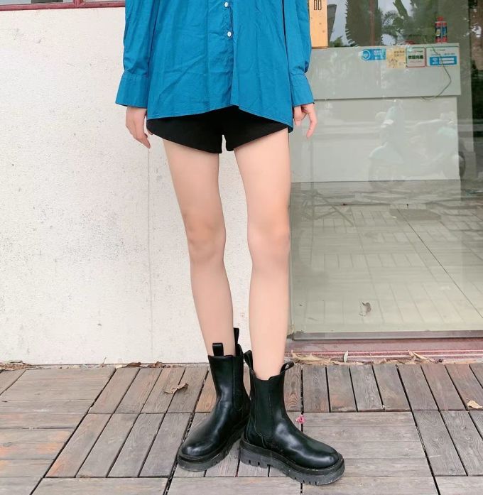 女靴