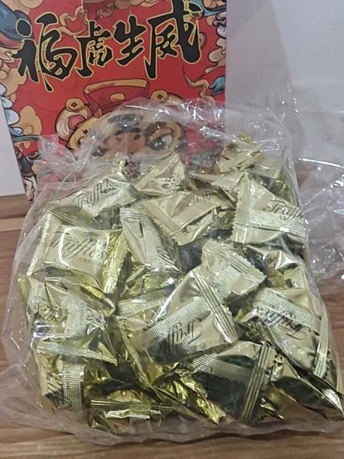靓小白糖果巧克力