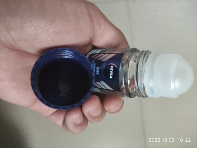 妮维雅男士香体走珠