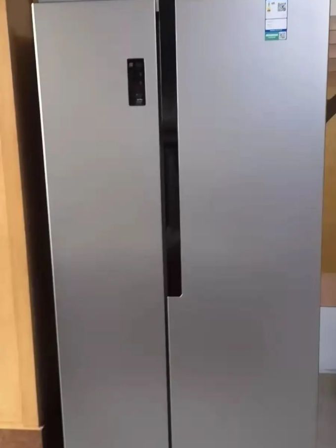 容声对开门冰箱