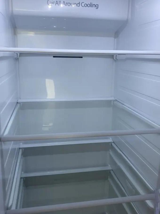 容声对开门冰箱