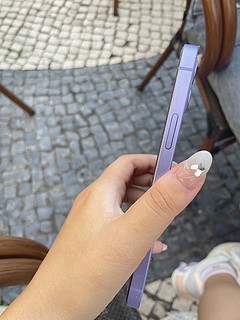 你还会为紫色的iPhone12心动吗