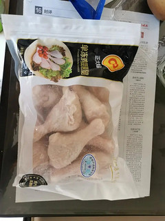 正大鸡肉名牌产品，质量好肉质鲜美