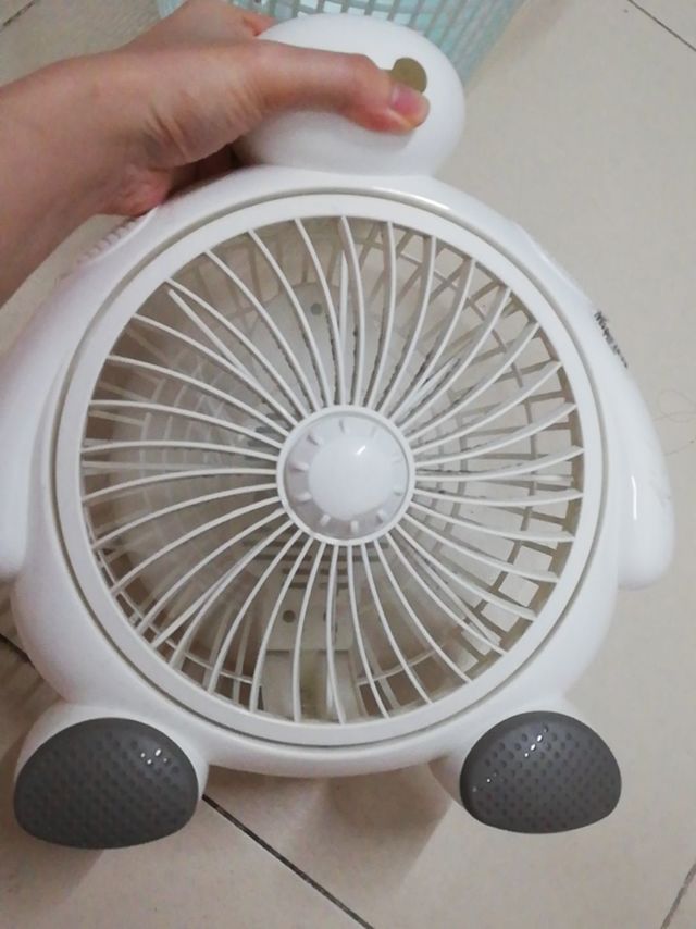 物美价廉中型风扇
