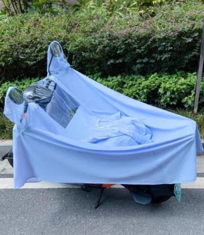 雨衣雨披