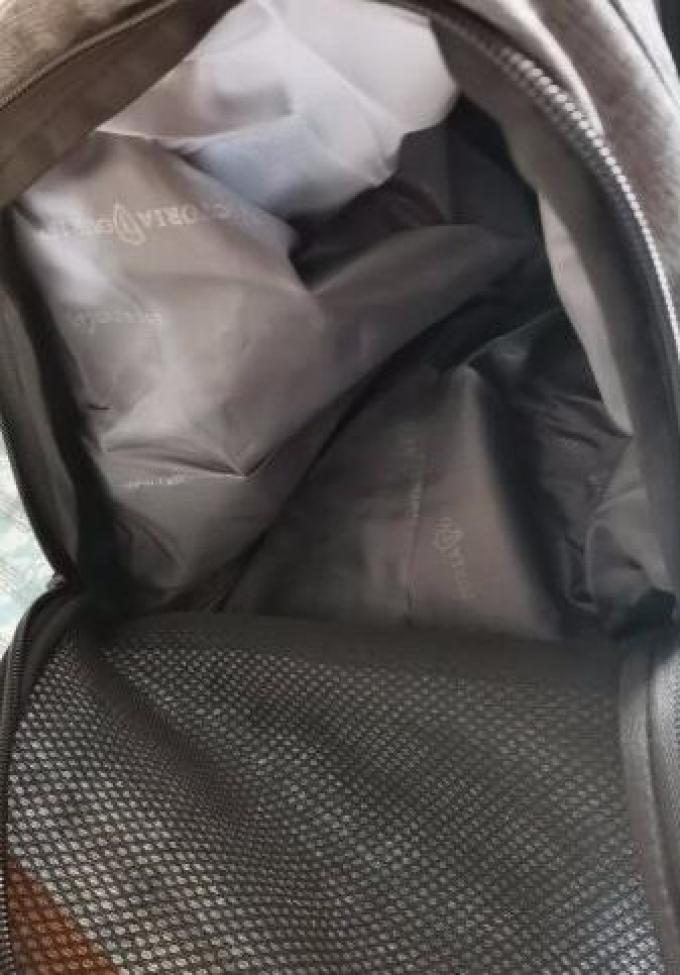 维多利亚旅行包