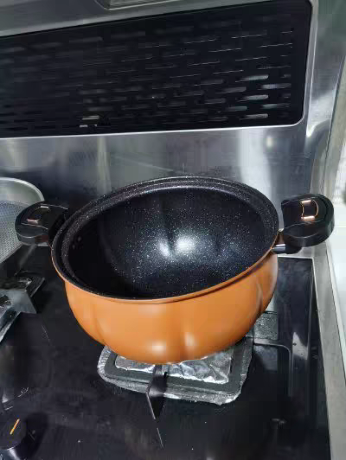 胖嘟嘟压力锅