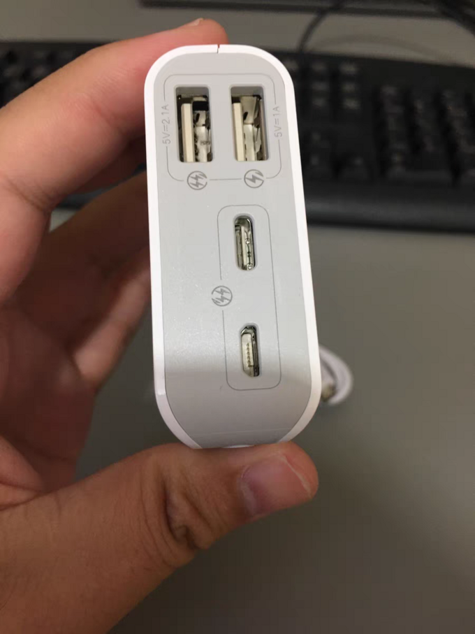 羅馬仕移動電源